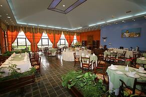 Los Parrales Resort Hotel
