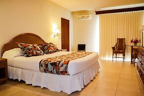 Los Parrales Resort Hotel