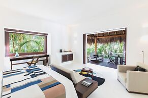Hotel Esencia