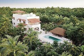 Hotel Esencia