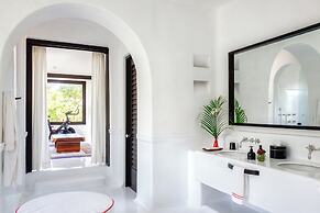 Hotel Esencia
