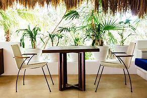 Hotel Esencia