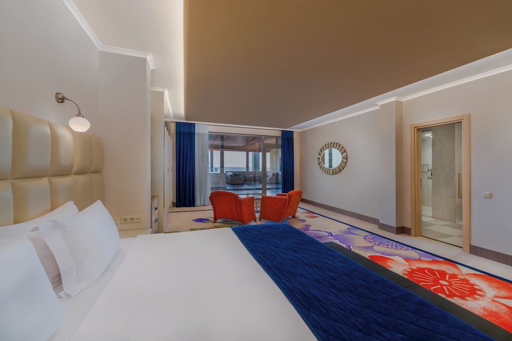 Pine Beach Belek - All Inclusive