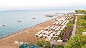 Pine Beach Belek - All Inclusive