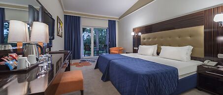 Pine Beach Belek - All Inclusive