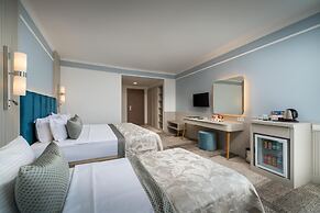 Pine Beach Belek - All Inclusive