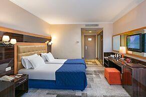 Pine Beach Belek - All Inclusive