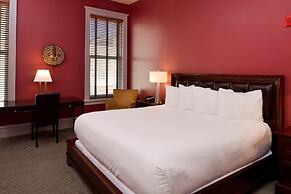 Montvale Hotel