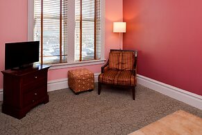 Montvale Hotel