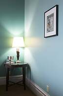 Montvale Hotel