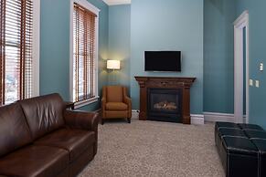 Montvale Hotel