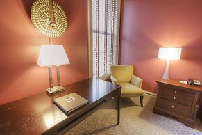 Montvale Hotel