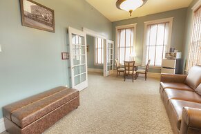 Montvale Hotel