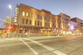 Montvale Hotel