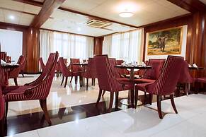 Peacock Hotel