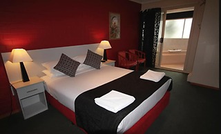 Hume Villa Motor Inn