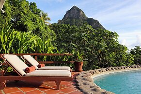 Stonefield Villa Resort