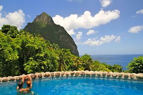 Stonefield Villa Resort