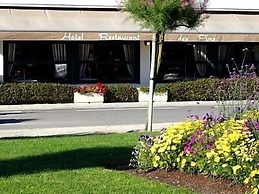 Hotel des Pins