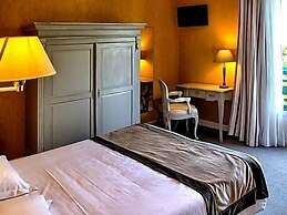 Hotel des Pins