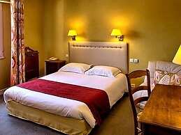 Hotel des Pins