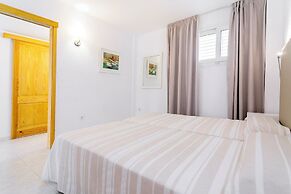Duquesa Playa Aparthotel