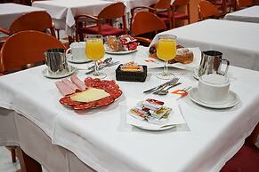 Hotel Zenit Diplomatic