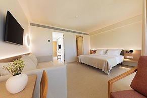 Ozadi Altura Beach Resort
