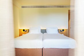 Ozadi Altura Beach Resort