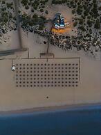 Ozadi Altura Beach Resort