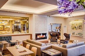 Hotel Pirineo Figueres by Pierre and Vacances