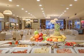 Hotel Pirineo Figueres by Pierre and Vacances