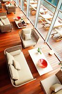 Le Meridien Ra Beach Hotel & Spa