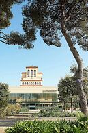 Le Meridien Ra Beach Hotel & Spa