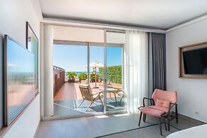 Le Meridien Ra Beach Hotel & Spa