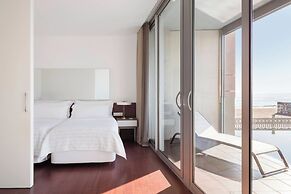 Le Meridien Ra Beach Hotel & Spa