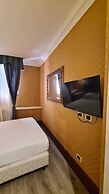 939 Hotel
