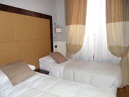 939 Hotel