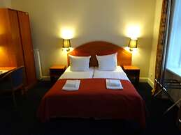 City Hotel Nebo