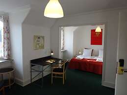 City Hotel Nebo