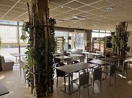 Hotel Campanile Paris Ouest - Chaville