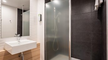 Campanile PRIME - Suresnes - La Défense