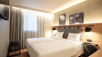 Campanile PRIME - Suresnes - La Défense