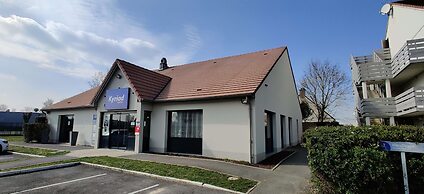 Kyriad Fontenay Tresigny
