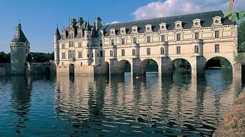 Kyriad Blois Nord