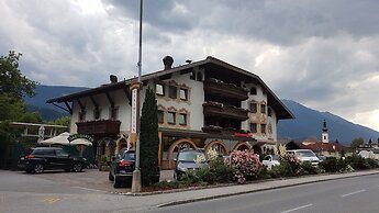 Hotel Tyrolis