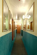Hotel Atlantide