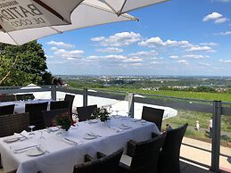 FAVORITE Parkhotel I Spa – Business – Fine Dining