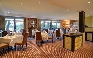 FAVORITE Parkhotel I Spa – Business – Fine Dining