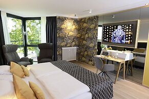 FAVORITE Parkhotel I Spa – Business – Fine Dining